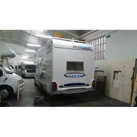 golpe-adria-reparacion-autocaravana (26)